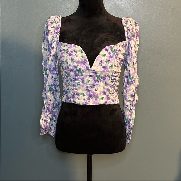 ASTR The Label - Floral Printed V Wired Long Sleeve - S - Picture 2 of 6